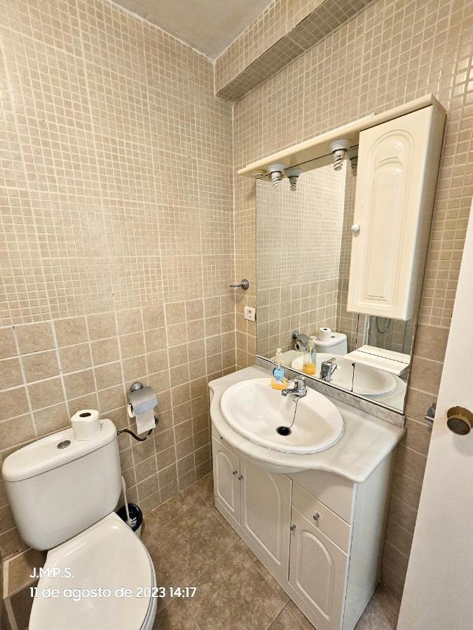 Estudio Acogedor Y Tranquilo En Zona Estupenda 푸엔히롤라 외부 사진